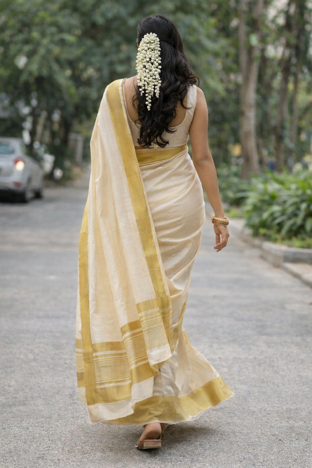 Cotton Saree with Golden Zari Border