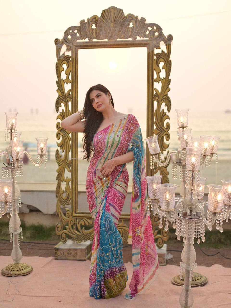 Elegant Sunset Elegance in Traditional Bandhani Saree