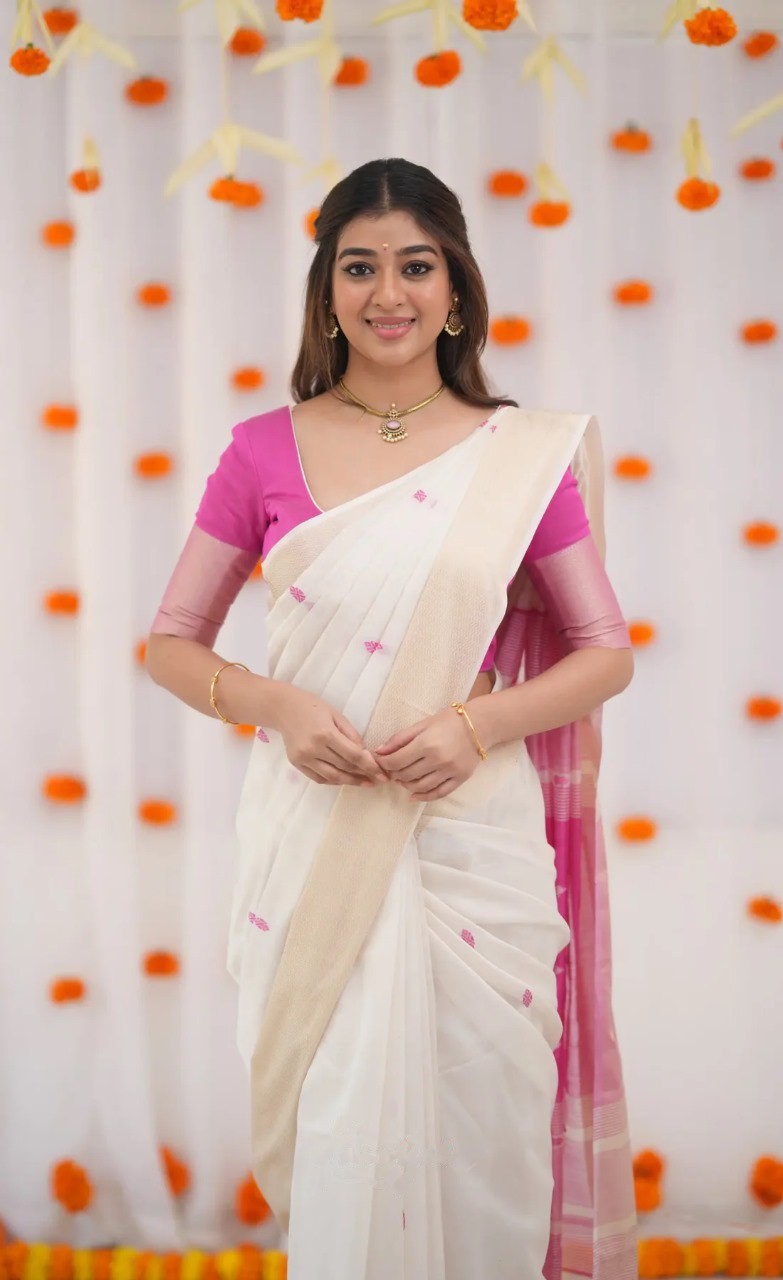 Timeless Grace Classic White and Magenta Handloom Saree
