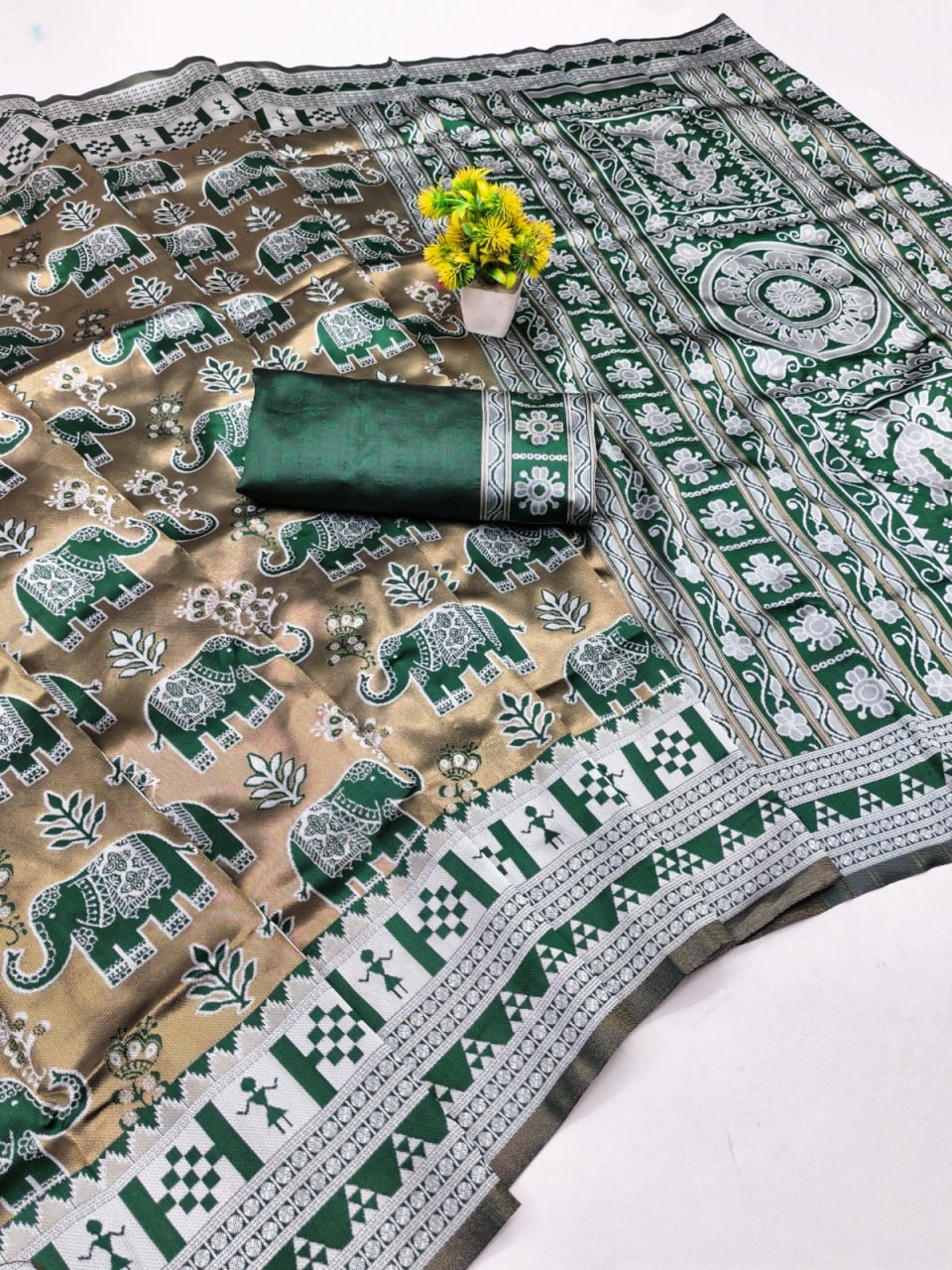 Elegant Green Elephant Motif Saree